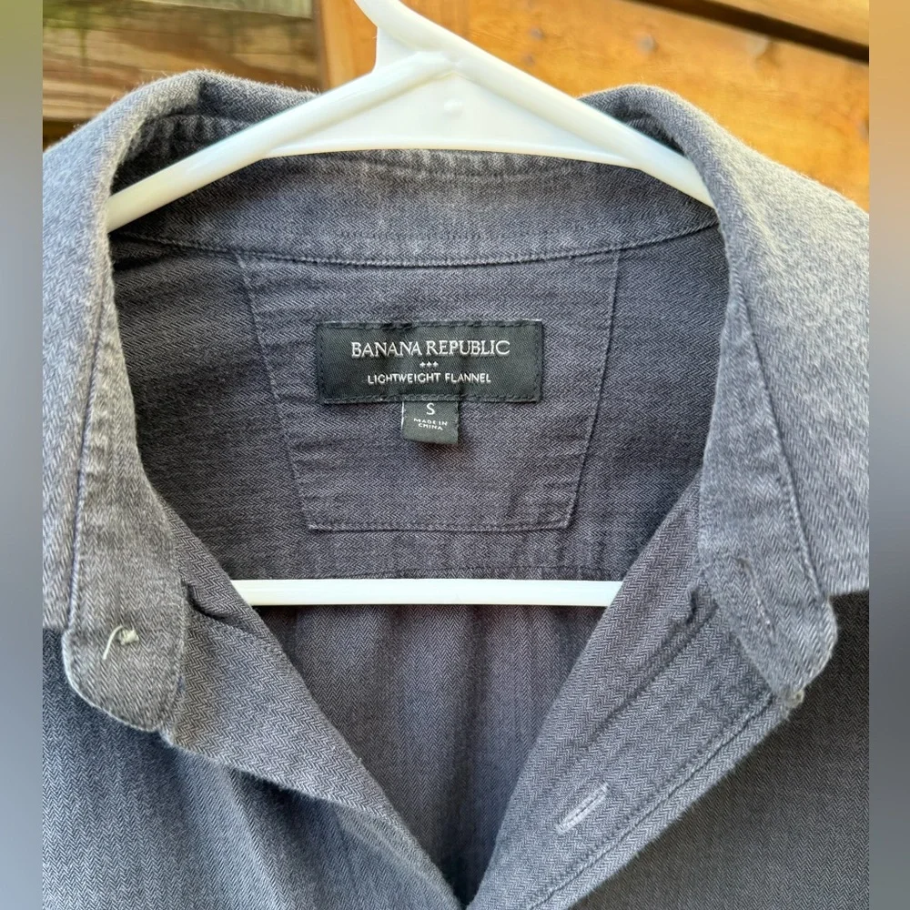Banana Republic Charcoal Casual Button-Down Shirt